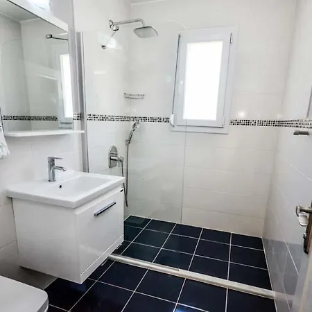 Βίλα Ahatli Sleeps 6 Pool Air Con Ovacık